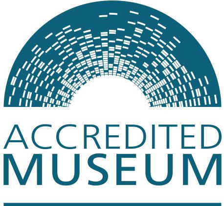 accredited museum logo