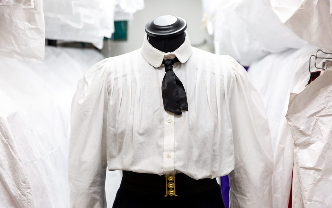 Collaborative PhD Examining the Evolution of Hockey Clothing