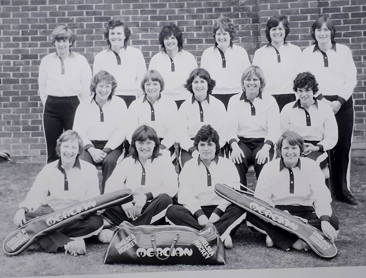 A black and white image of the 1979 Chelsea College of Physical Education hockey squad.