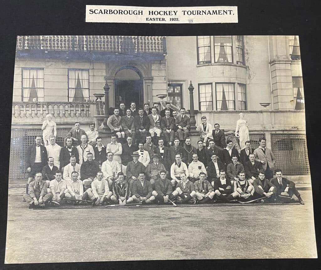 A black and white image of Scarborough Easter Festival attendees, 1922